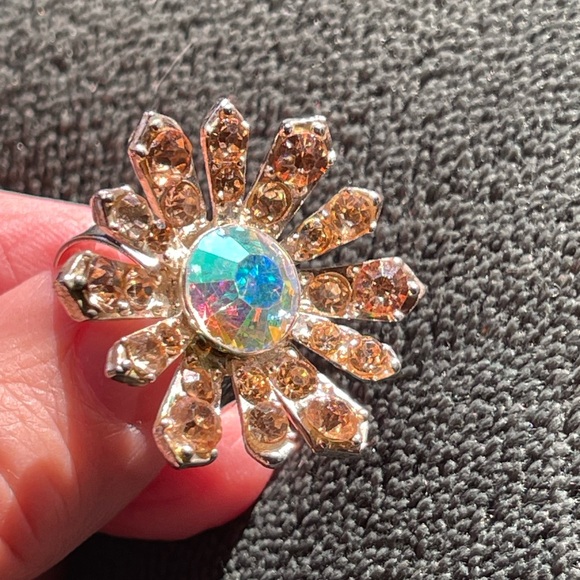 Vintage sparkly cocktail ring aurora borealis crystals adjustable - Picture 3 of 6